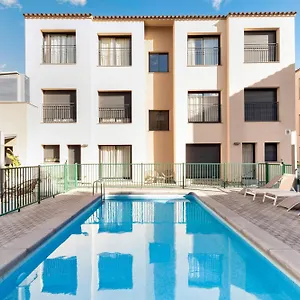 Castell Апартаменты
