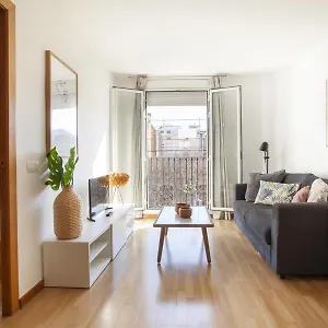 41par1022 - Luminous In Sant Antoni Barcelona