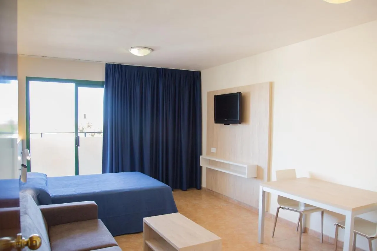 Festival Village Apartments Салоу