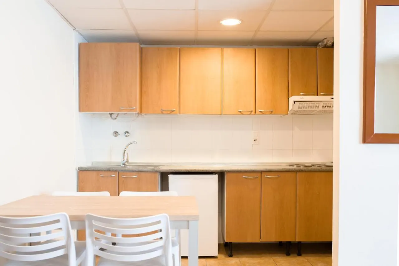 Festival Village Apartments Салоу 0*,  Испания